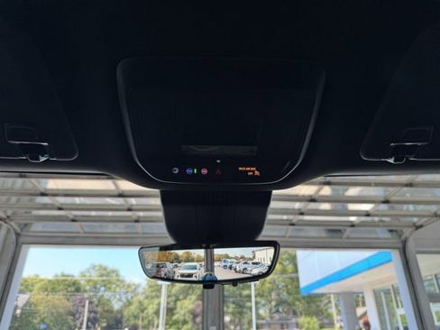 New 2026 Chevrolet Silverado EV LT image 21