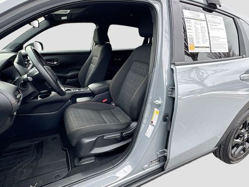 Used 2024 Honda HR-V Sport image 22