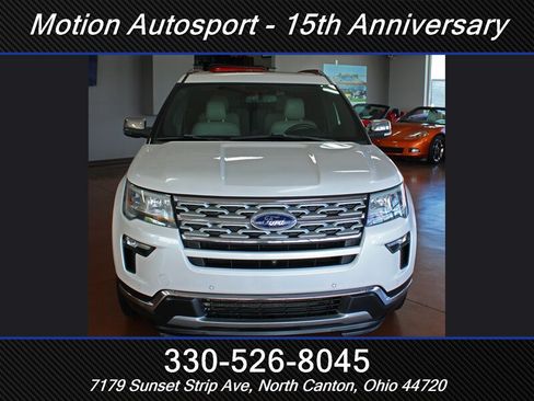 Used 2018 Ford Explorer Limited AWD/4WD image 4