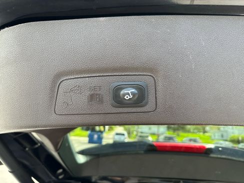 Used 2017 Lincoln MKC Premiere FWD image 16