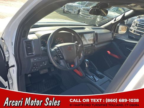Used 2023 Nissan Frontier PRO-4X w/ Pro Convenience Package image 18