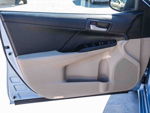 Used 2013 Toyota Camry LE FWD image 23