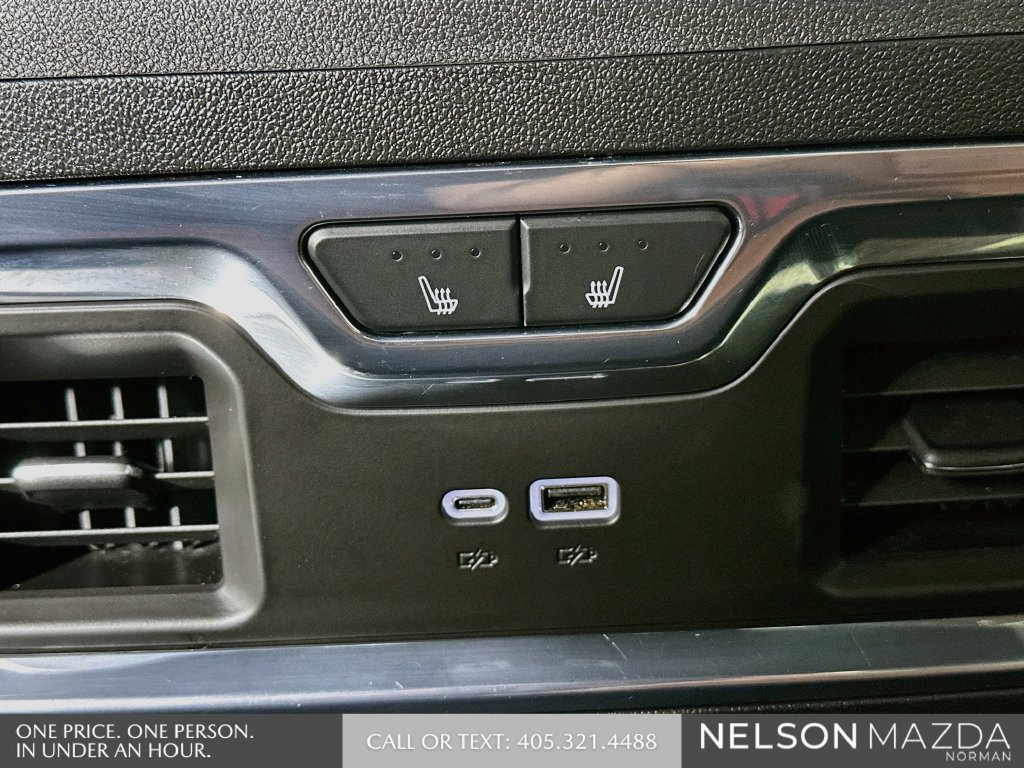 Used 2025 GMC Sierra 1500 Denali Ultimate AWD/4WD image 36