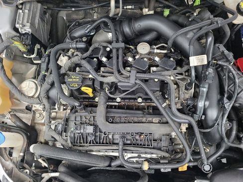 Used 2019 Ford Fusion SE image 30