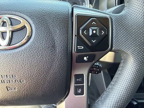Used 2022 Toyota Tacoma SR5 w/ Technology Package RWD image 35