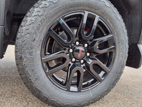 New 2026 GMC Sierra 1500 Elevation image 31