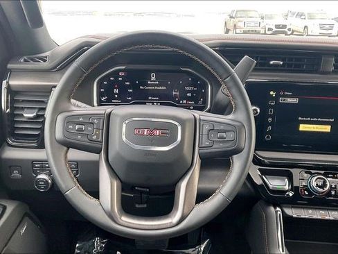 Used 2024 GMC Sierra 2500 AT4 w/ AT4 Premium Plus Package image 5