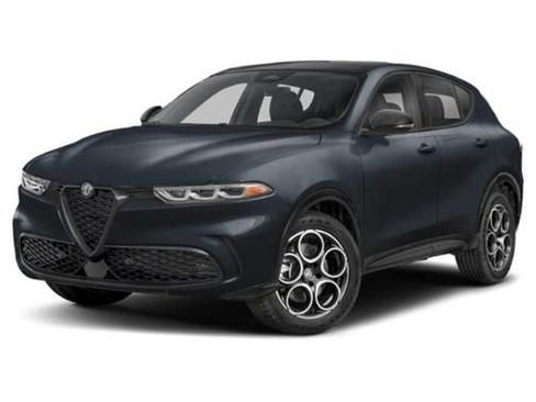 Used 2025 Alfa Romeo Tonale w/ Premium Package AWD/4WD image 1