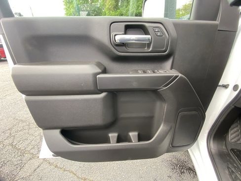 New 2025 Chevrolet Silverado 2500 Custom w/ Custom Value Package image 19