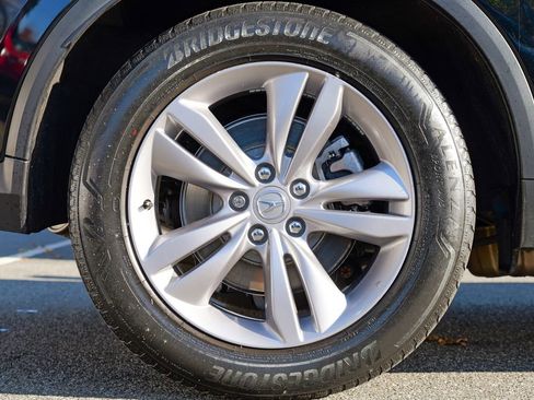 Used 2023 Acura MDX SH-AWD image 13