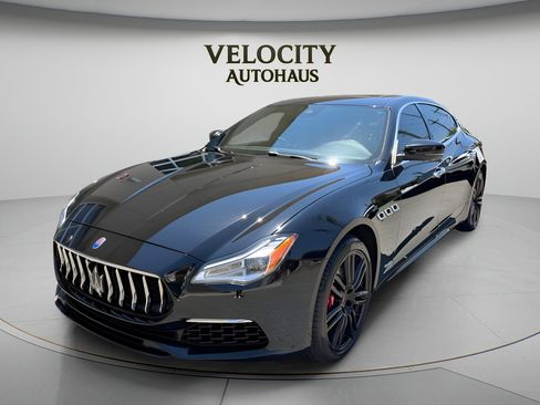 Used 2018 Maserati Quattroporte S GranLusso Q4 AWD/4WD image 3