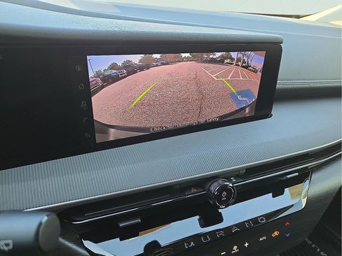 New 2025 Nissan Murano SV image 16