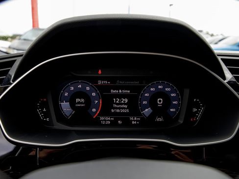 Used 2020 Audi Q3 2.0T Premium w/ Convenience Package image 42