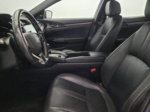 Used 2019 Honda Civic Sport Touring image 17