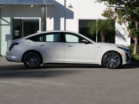 Certified 2023 Cadillac CT5 V w/ Premium Package image 7