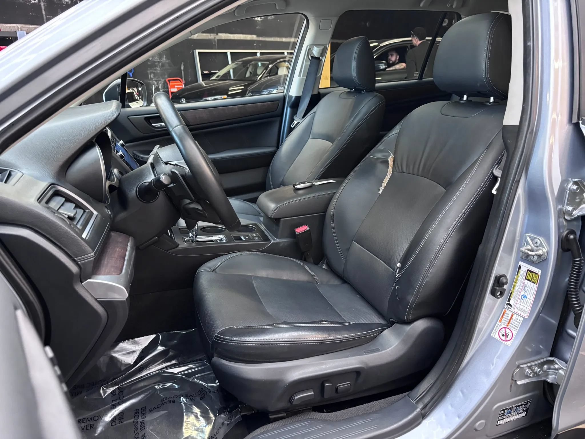 Used 2018 Subaru Outback 2.5i Limited AWD/4WD image 9