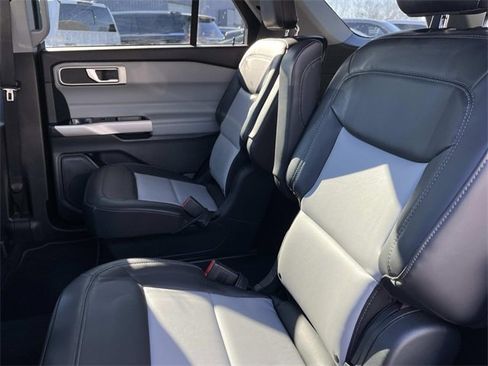 Used 2023 Ford Explorer XLT w/ Equipment Group 202A image 21