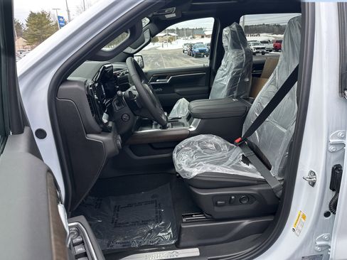 New 2026 Chevrolet Silverado 1500 High Country w/ High Country Premium Package image 10