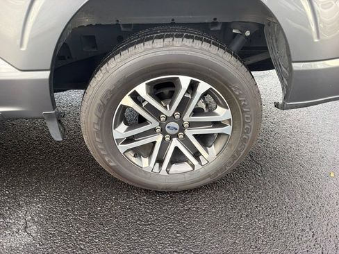 Used 2022 Ford F150 XL w/ STX Appearance Package RWD image 9