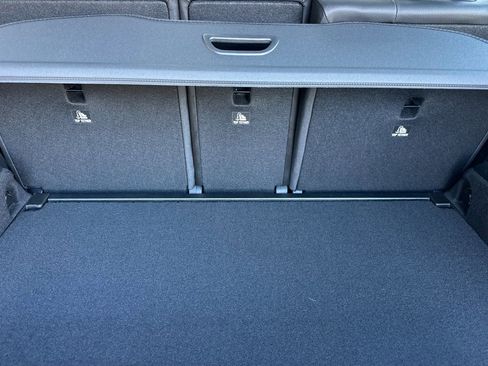 New 2026 Mercedes-Benz GLB 35 AMG AMG 35 image 27