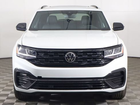 Used 2023 Volkswagen Atlas Cross Sport SEL R-Line AWD/4WD image 14