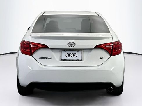 Used 2019 Toyota Corolla SE image 6