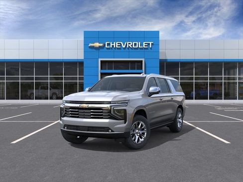 New 2026 Chevrolet Suburban Premier AWD/4WD image 8