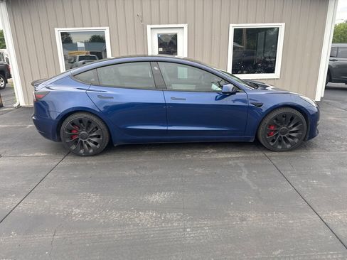 Used 2021 Tesla Model 3 Performance AWD/4WD image 2