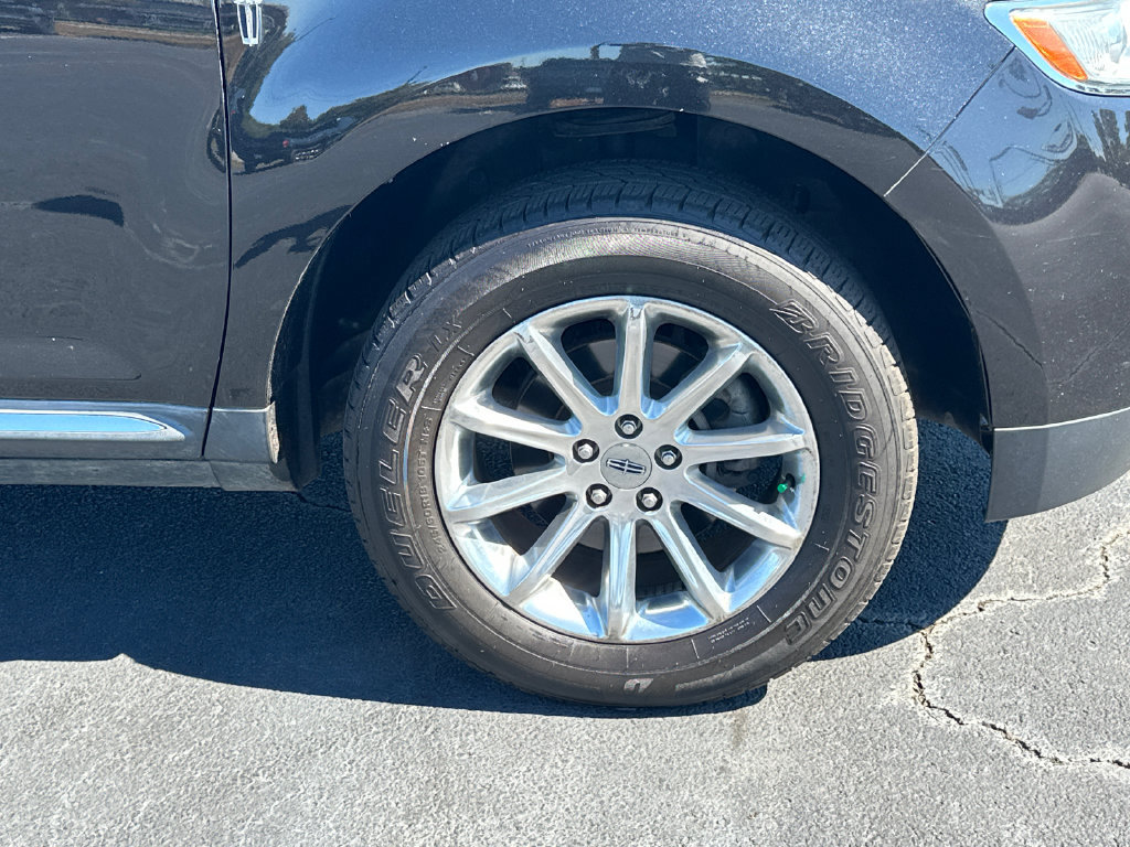 Used 2015 Lincoln MKX AWD w/ Equipment Group 101A image 12