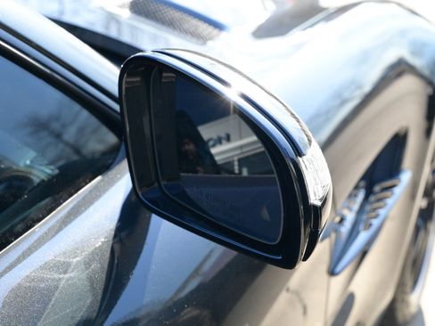 Used 2019 Mercedes-Benz AMG GT R image 13