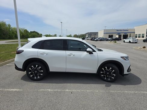 New 2026 Honda HR-V EX-L image 17