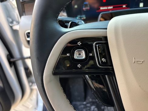 New 2026 Lincoln Corsair Reserve AWD/4WD image 17