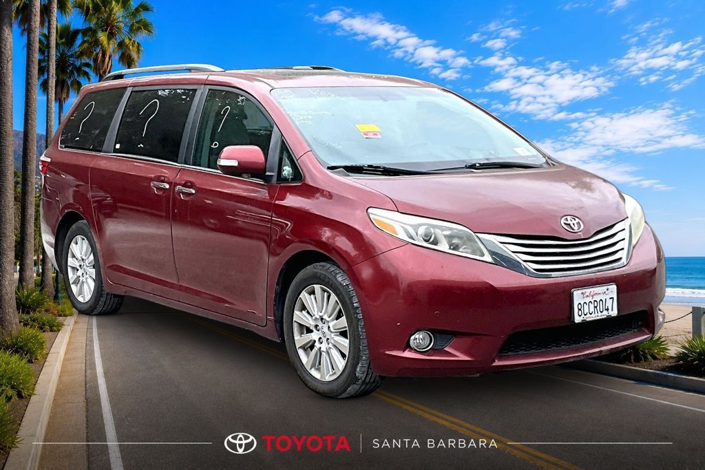 Used 2015 Toyota Sienna Limited FWD image 1
