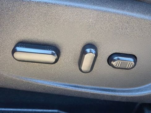 Used 2015 Ford Escape Titanium image 19