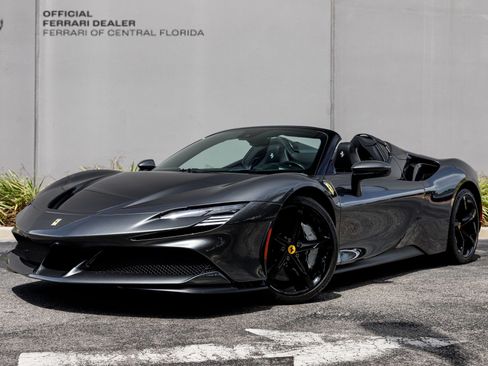 Used 2024 Ferrari SF90 Spider AWD/4WD image 1