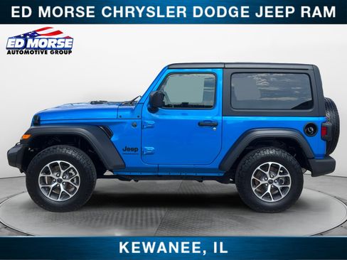 Used 2024 Jeep Wrangler Sport S AWD/4WD image 2
