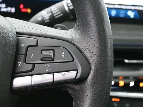 Used 2024 Cadillac XT4 Sport image 36