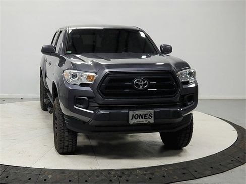 Used 2021 Toyota Tacoma SR w/ SR Convenience Package image 2