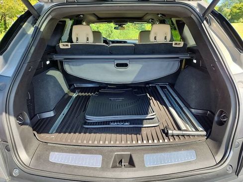 Used 2019 Cadillac XT5 Luxury FWD image 34