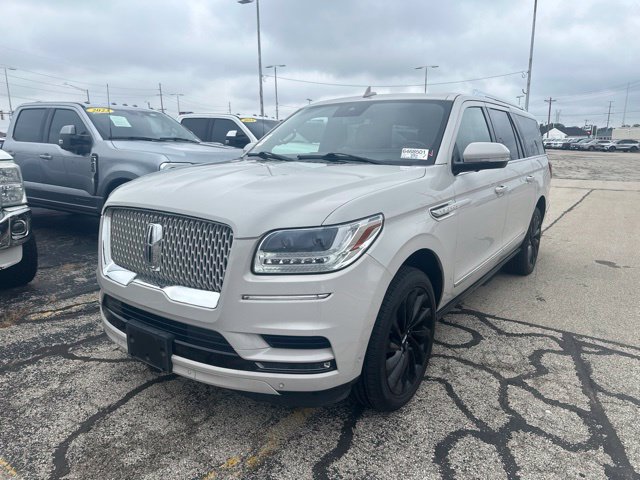 Used 2021 Lincoln Navigator L Reserve AWD/4WD image 1