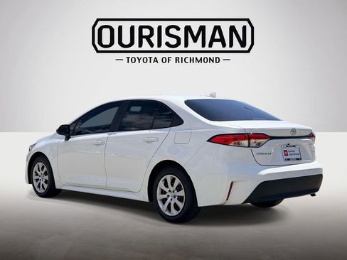 Certified 2025 Toyota Corolla LE FWD image 22
