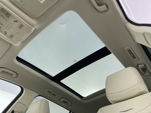 Certified 2021 Cadillac XT6 Premium Luxury w/ LPO, Floor Liner Package image 10