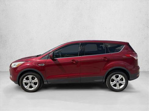 Used 2016 Ford Escape SE FWD image 2