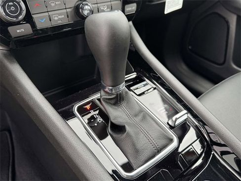 New 2026 Jeep Compass Latitude image 6