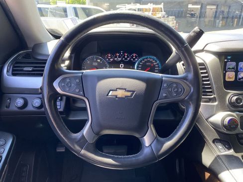 Used 2017 Chevrolet Tahoe LT w/ Luxury Package AWD/4WD image 19