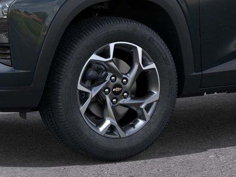 New 2026 Chevrolet Trax LT FWD image 9
