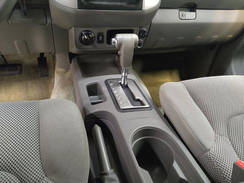 Used 2017 Nissan Frontier SV image 26