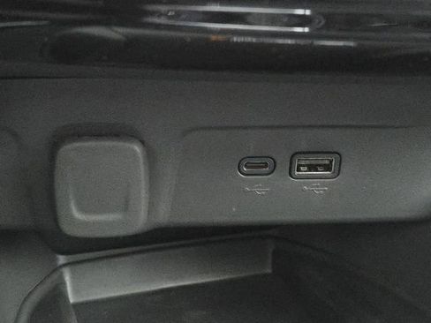 New 2026 Chevrolet Trax ACTIV w/ Sunroof Package image 8