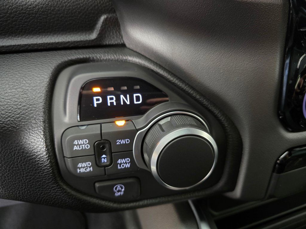 New 2026 RAM 1500 Big Horn AWD/4WD image 22