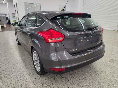 Used 2016 Ford Focus Electric Hatchback FWD image 6